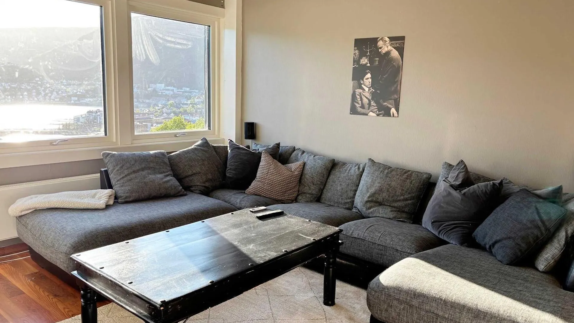 Great View - King Bed - Balcony W Roof - Sunroom Bergen